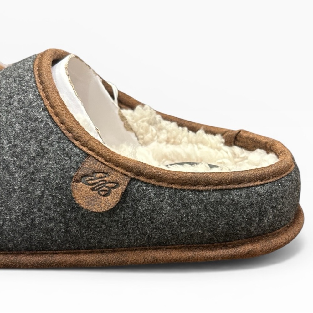 Eddie Bauer Women's Sherpa Lined Clog Slippers Dark Heather Grey Bear Motif - Picture 5 of 14